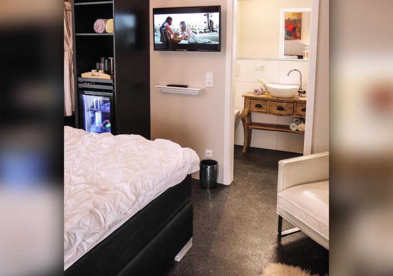 קלן Comfort And Style In City Center With Ensuite Bathroom On Schaafenstrasse מראה חיצוני תמונה